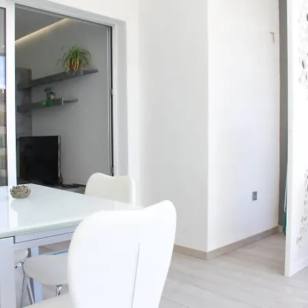 Ocean Garden 509 With Sunny Terrace